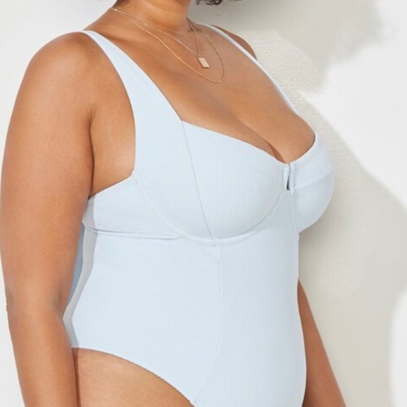 Camille Kostek She's Iconic Underwire One Piece - Picture 4 of 6